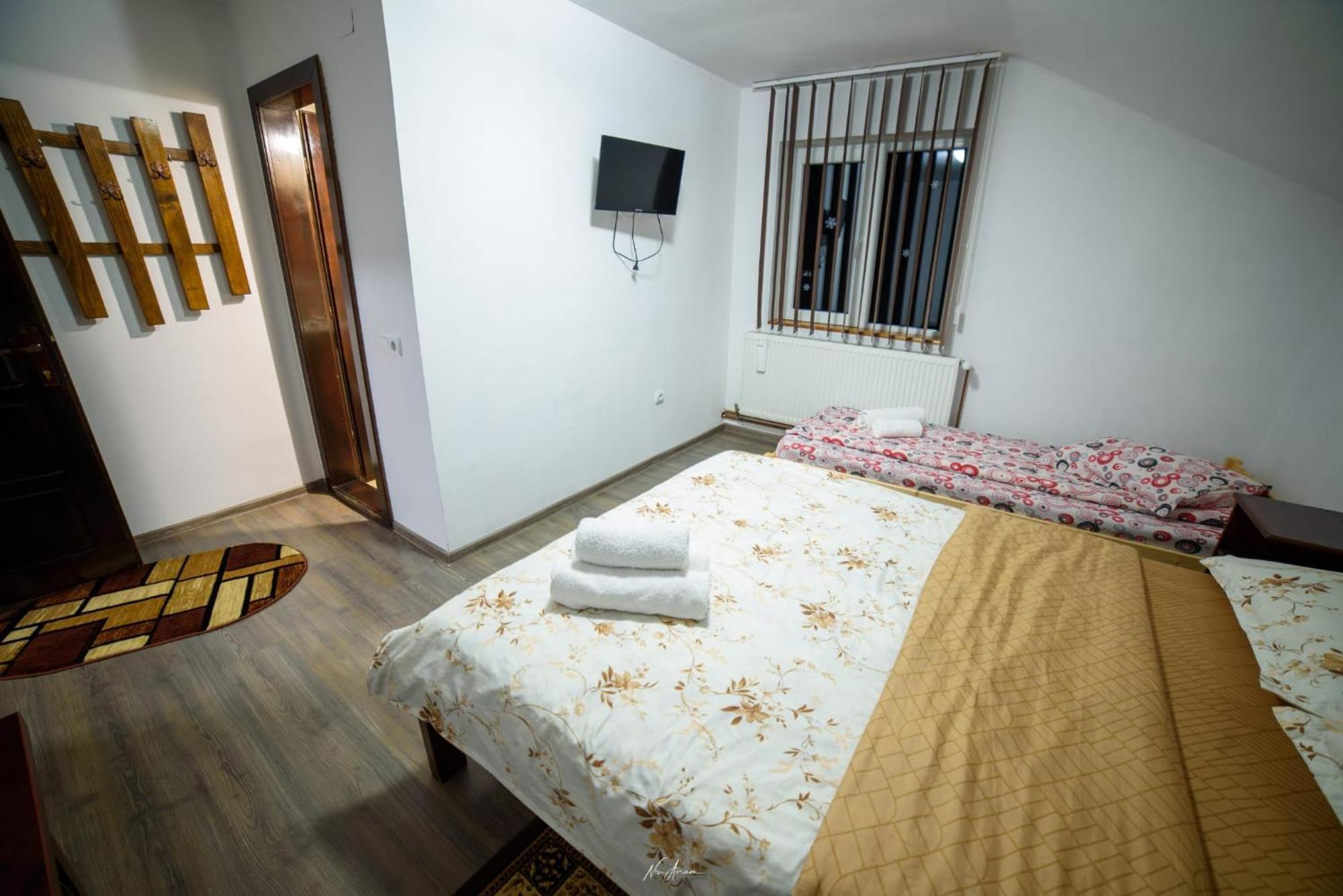 Cabana Georgiana Arieşeni Buitenkant foto
